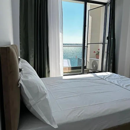 Apartment Vlad Summer 62 *